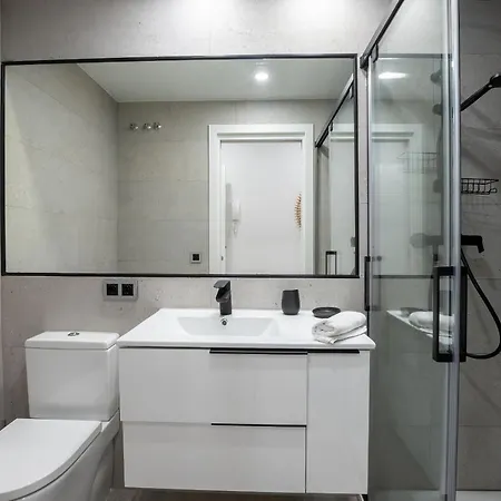 La Malagueta By Sharingco - Estudios Y Premium En Muelle Uno Apartman Málaga