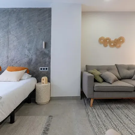 La Malagueta By Sharingco - Estudios Y Premium En Muelle Uno Apartament *